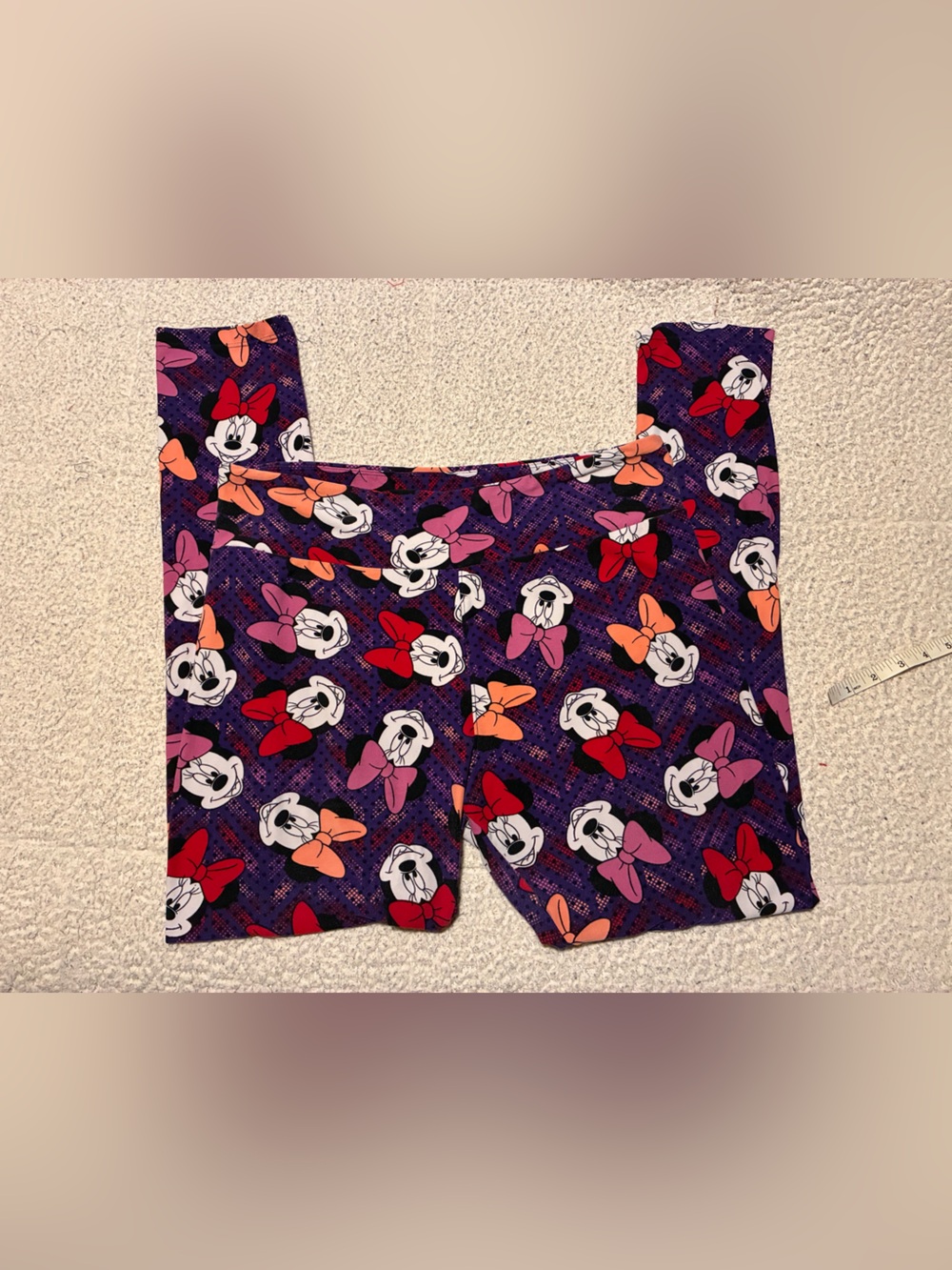 LuLaRoe Purple Minnie Mouse Print Leggings with Red,Pink &Orange Bows,tall/cury